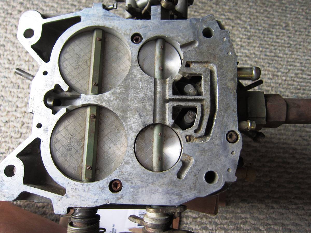 85 442 carburetor before 6.JPG